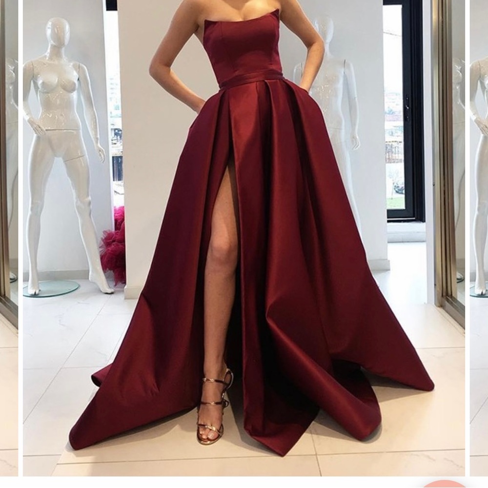 Black strapless ballgown, feels like satin ONLY worn to photo shoot has pockets.